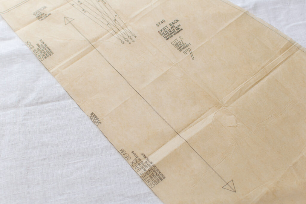 Grainline Marking on Sewing Pattern