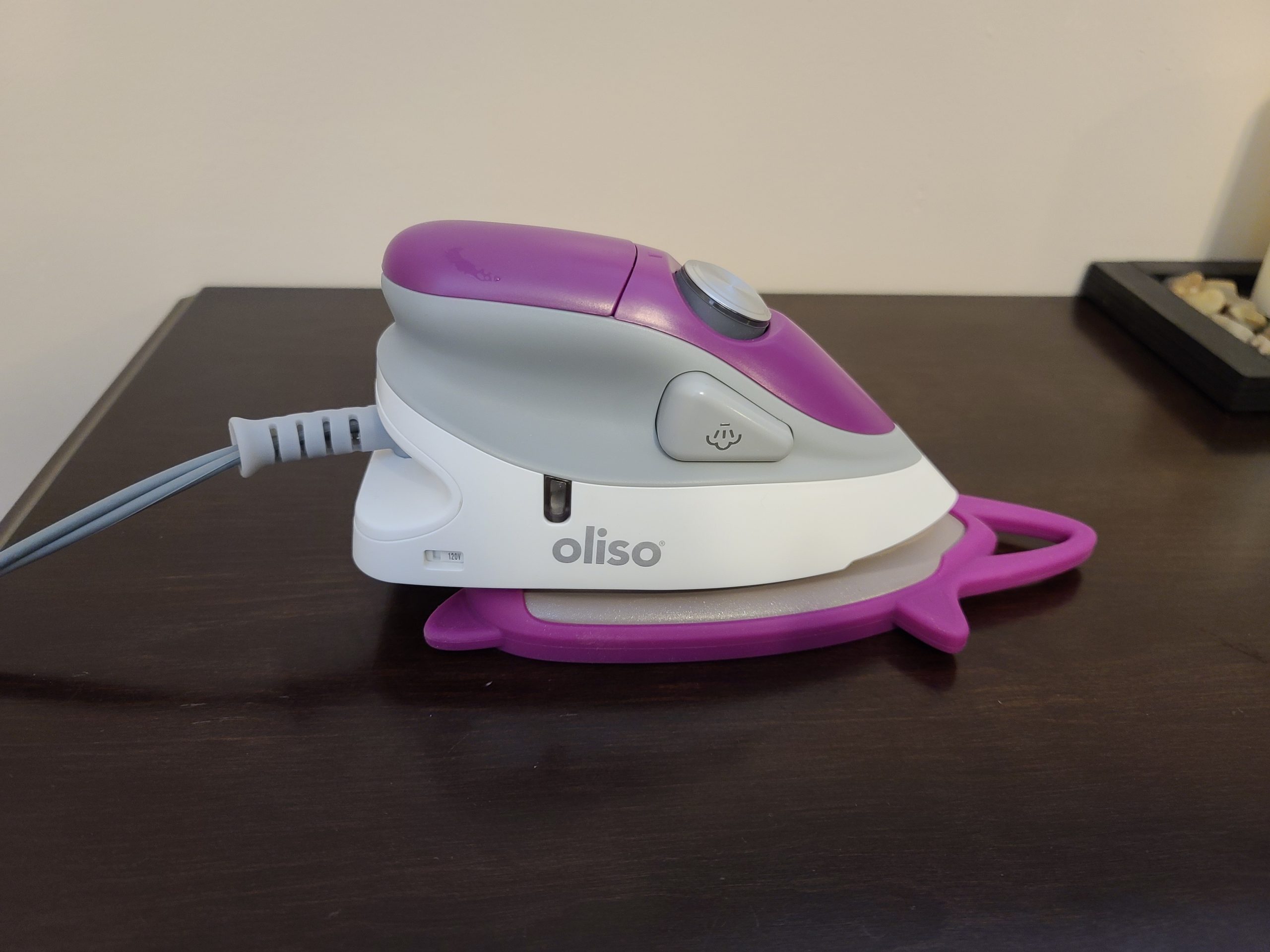 Oliso Mini Project Iron on small sewing pressing station