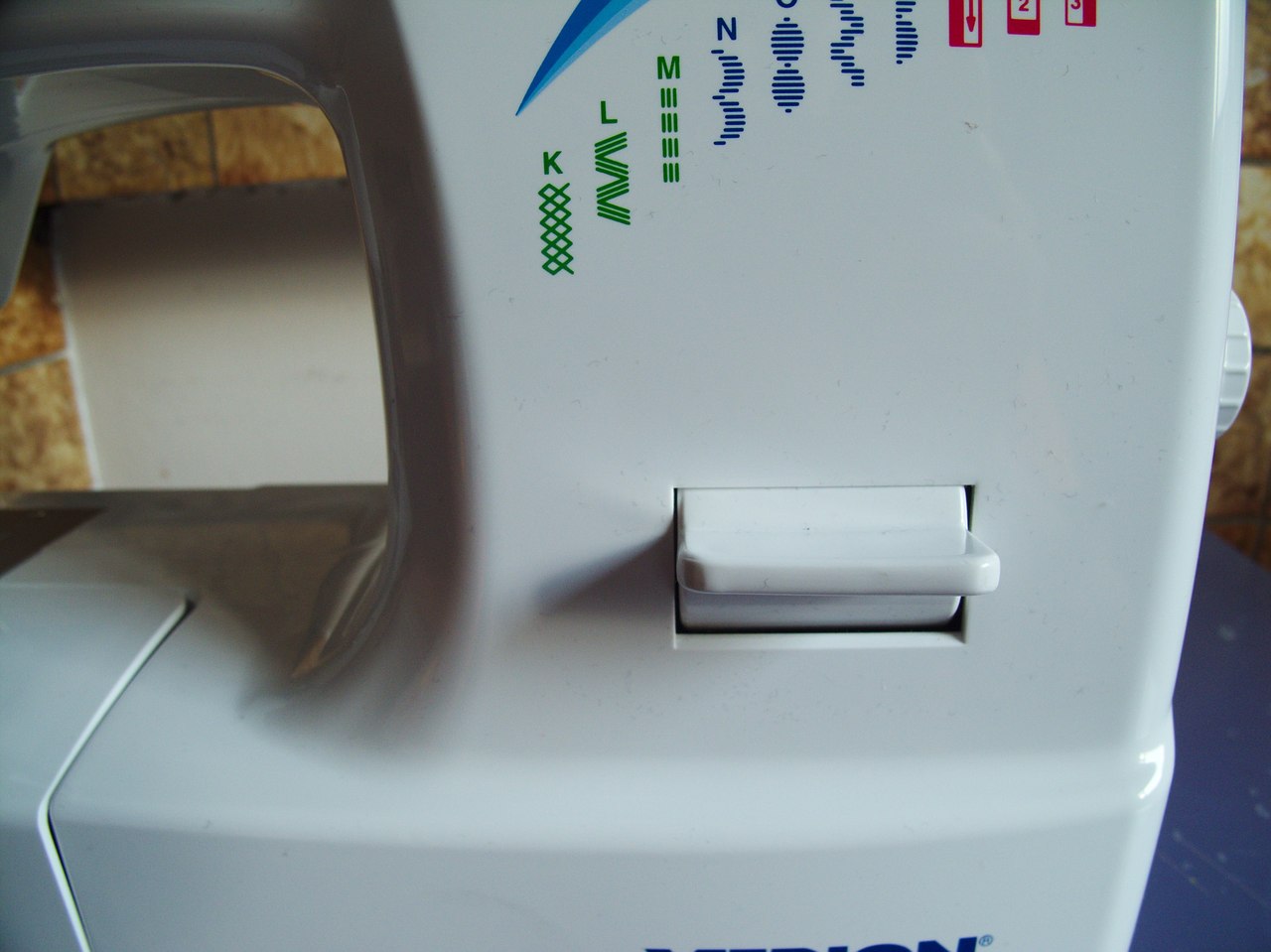 Sewing machine stuck in reverse troubleshooting guide